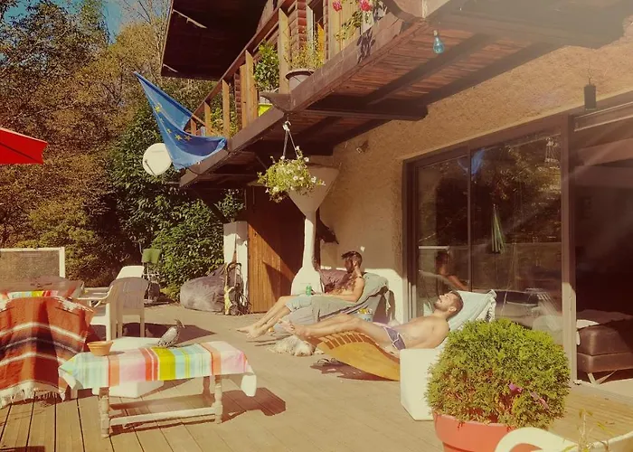 ベッド・アンド・ブレックファスト Skymist *